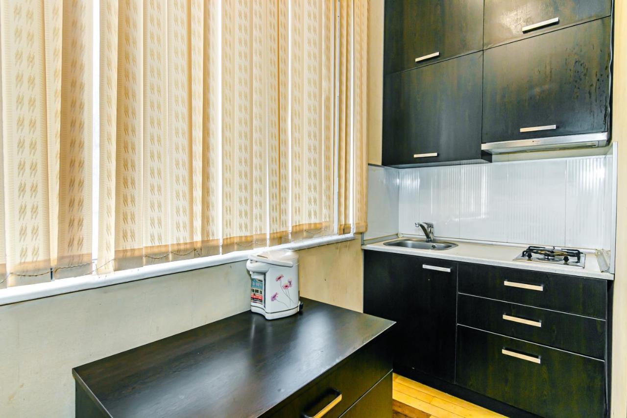 Lovely Sweet Apartment Баку Екстериор снимка